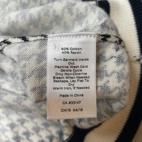 Talbot’s houndstooth plaid button up sweater - Picture 5 of 7